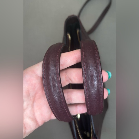 Dark burgundy red leather crossbody purse handbag - Picture 5 of 17